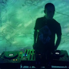 Velko Roydev - The Grooverider (Orignial Mix)