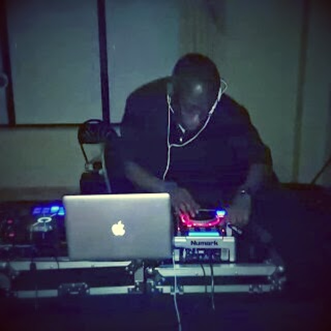 Stream Legendary DJ Hollywood music | Listen to songs, albums ...