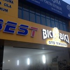 Şadan Yetikcan