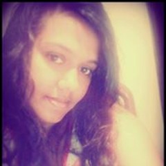 Méhnavii Tweetiegurl