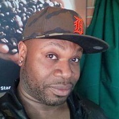 5 - Push (feat_ Oh No, Baby Sagg, J_ Dilla, Noelle Of The Rebirth, Dudley Perkins, Diamond & Poke) _awcid_8107634.mp3