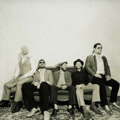 thegoldmagnolias