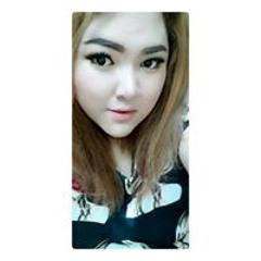 YiiPoon Lalla Blythe