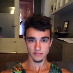Chris Guamis