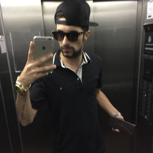 Stream Julian Duarte Music | Listen To Songs, Albums, Playlists.