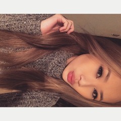 Viv Hoang