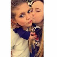 carmennlindsayyxox