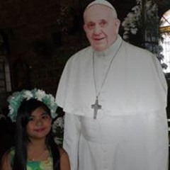 VeroniCa Ü Macaranas