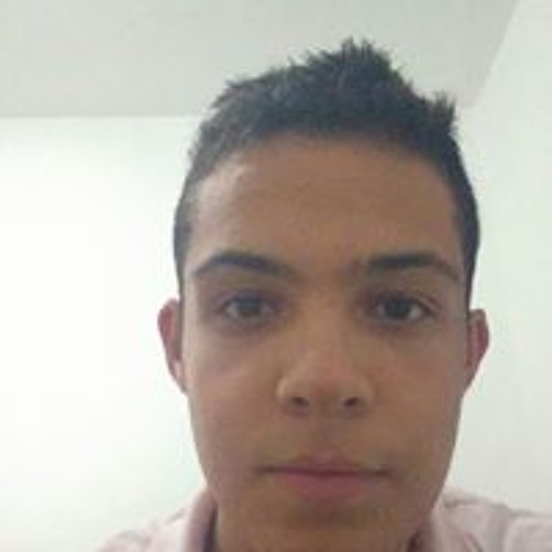 Lucas Araujo’s avatar