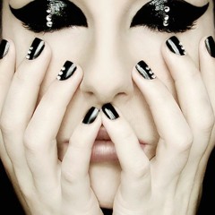 blacknails