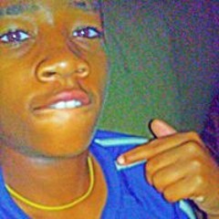 Dezavion Bøíì Young Young