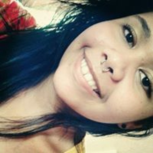 Layla Vieira’s avatar