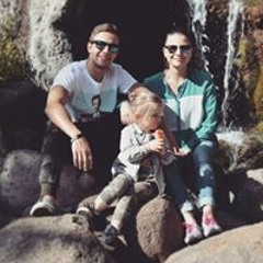 Marta U. Mike Dracke