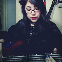 NikkyBassWoman