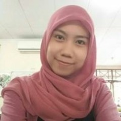 Heny Eka Wahyuni
