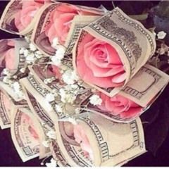 Deshenaira Lioe-Anjie