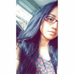 Sharol-lee Moesredjo