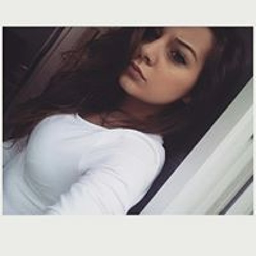 Nina Bua’s avatar