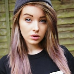 Mia M.