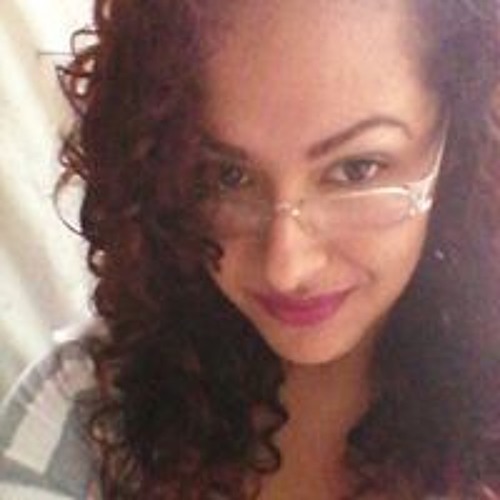 Debora Barbosa’s avatar