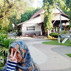 nadirahrazman