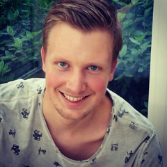 Niels Oetelaar
