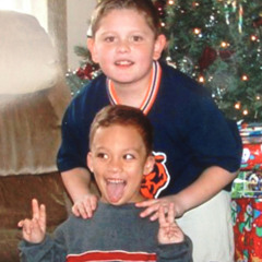 Party Crashing Bears