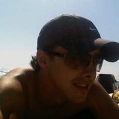 Robert Daniel Sáenz