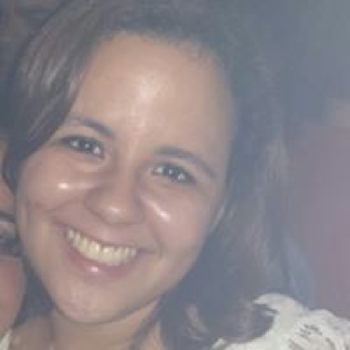 Livia Ribeiro’s avatar