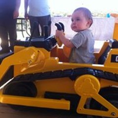 Delicia N Lachy Camm