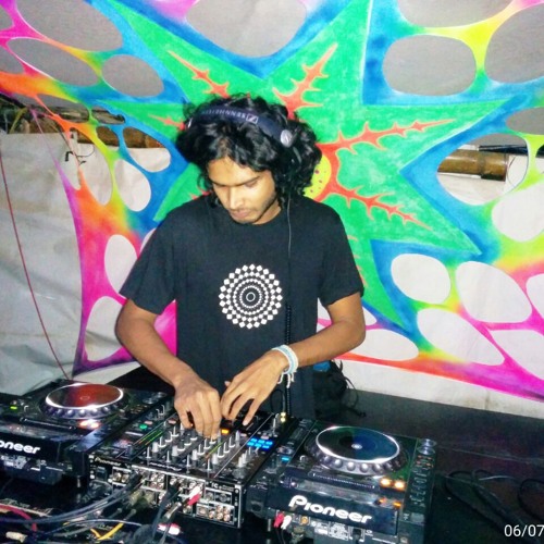 Tangle Maze DJ set 148 - 150bpm