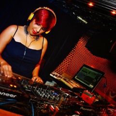 DJ Sara G