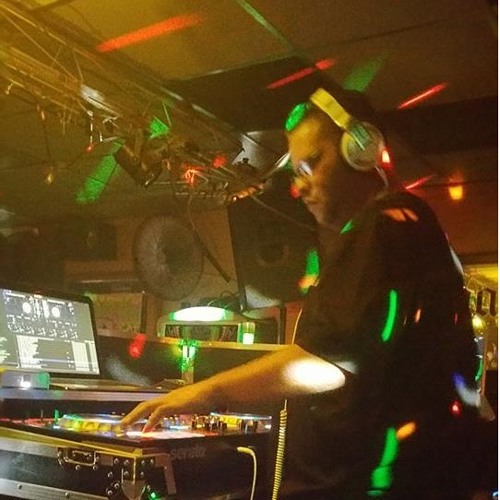 DJ Christopher Michael’s avatar