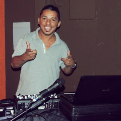 Dj Tchura Saantos
