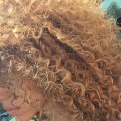 djblondeafro