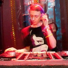 Dj Valenttino