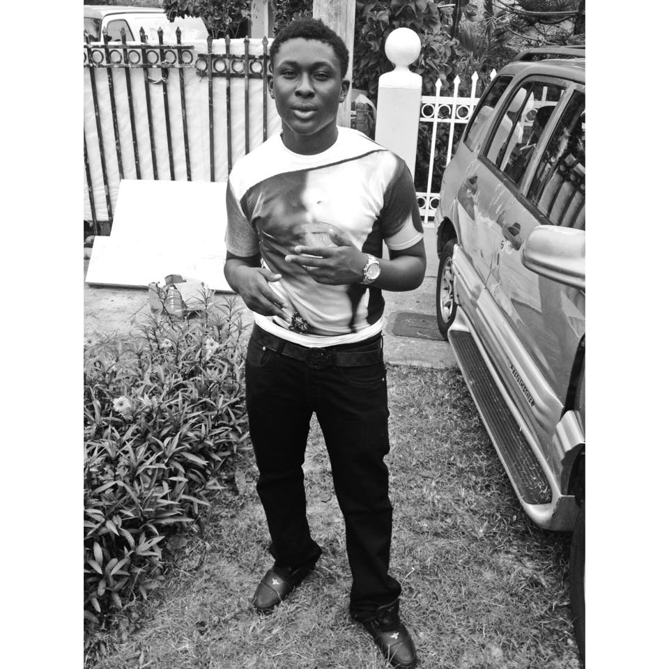 JohndoFrm700