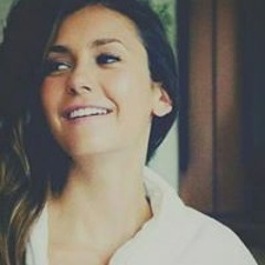 YO M NA