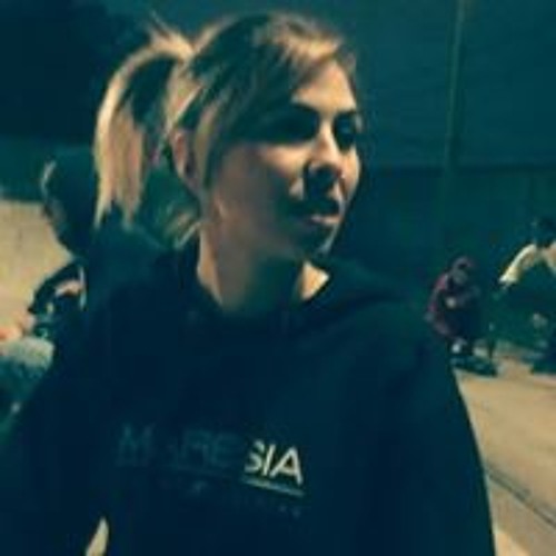 Mari Ribeiro’s avatar