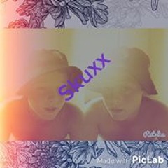 Cøńnøř Sĺičk Håĺĺ