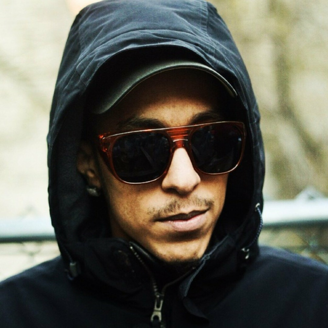 Stream Junzie-J music | Listen to songs, albums, playlists for