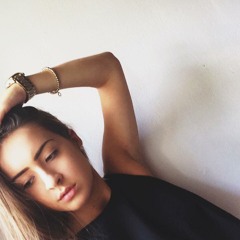 saskia_mhoefer