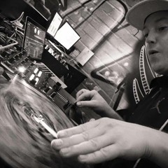 Deejay Buttaphingaz