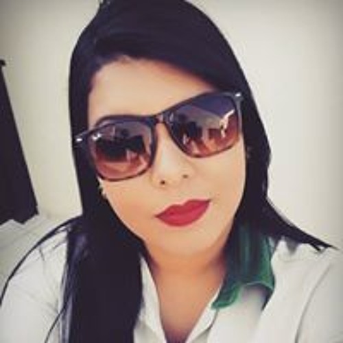 Francielly Santos’s avatar