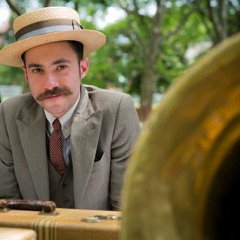 The Ragged Phonograph