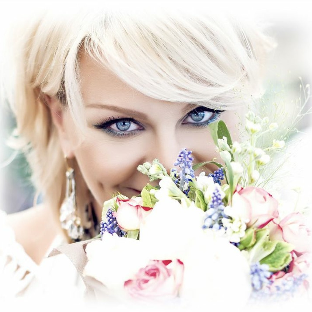 Bir fohisha onlayn pul uchun eshakda sikildi