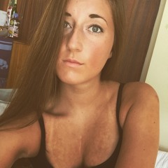 carolinebello