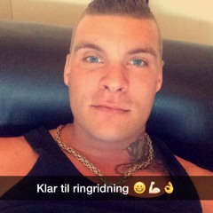 Mike Clausen( JUNIOR )