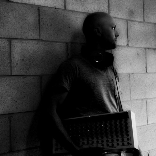 RadioTech - Introduction (Phase Mix)