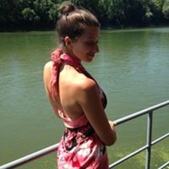 Betti Toth
